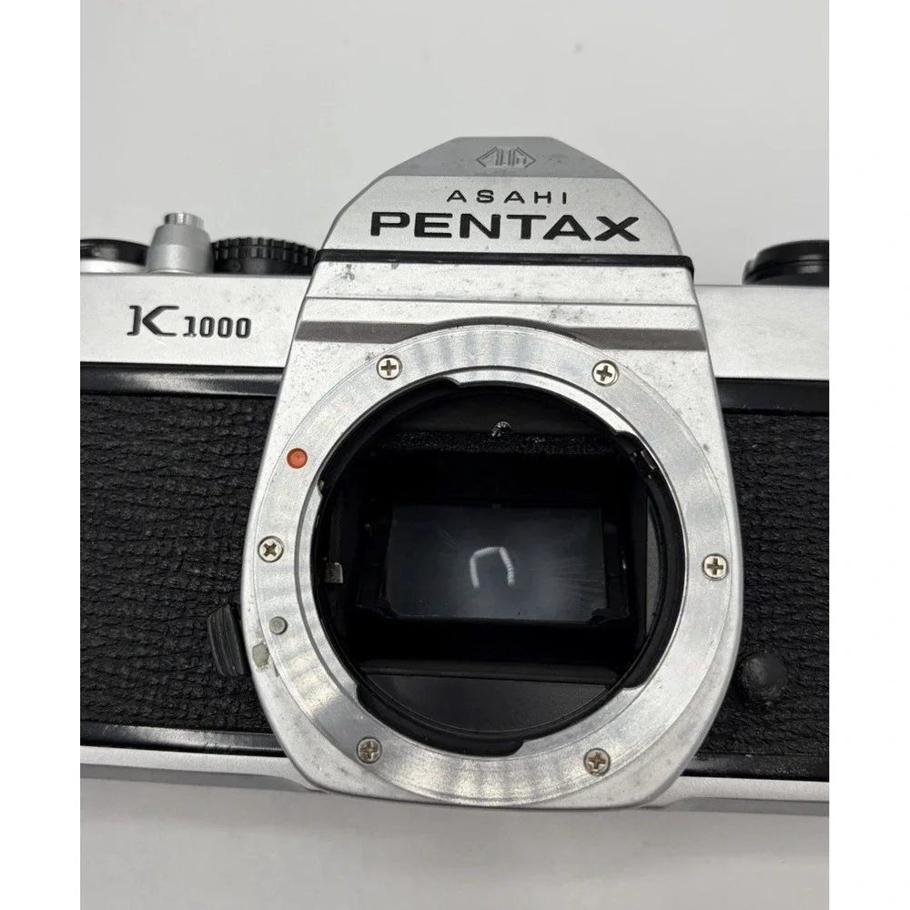 Pentax K1000 35mm SLR Film Camera + 80-200mm Zoom Macro Lens Bundle Asahi